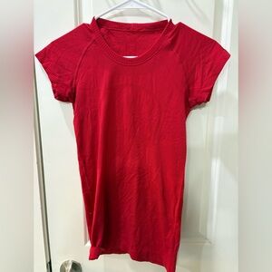 Women’s Short Sleeve Red Tee